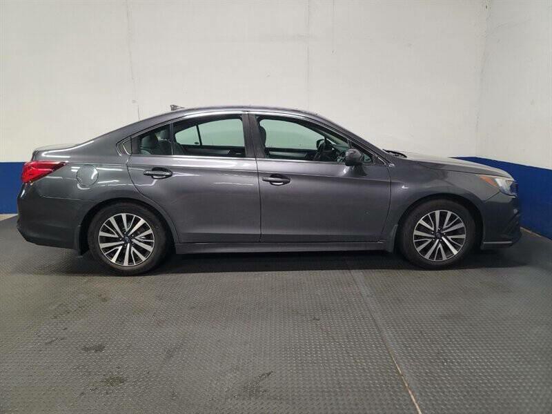 2018 Subaru Legacy Image 31