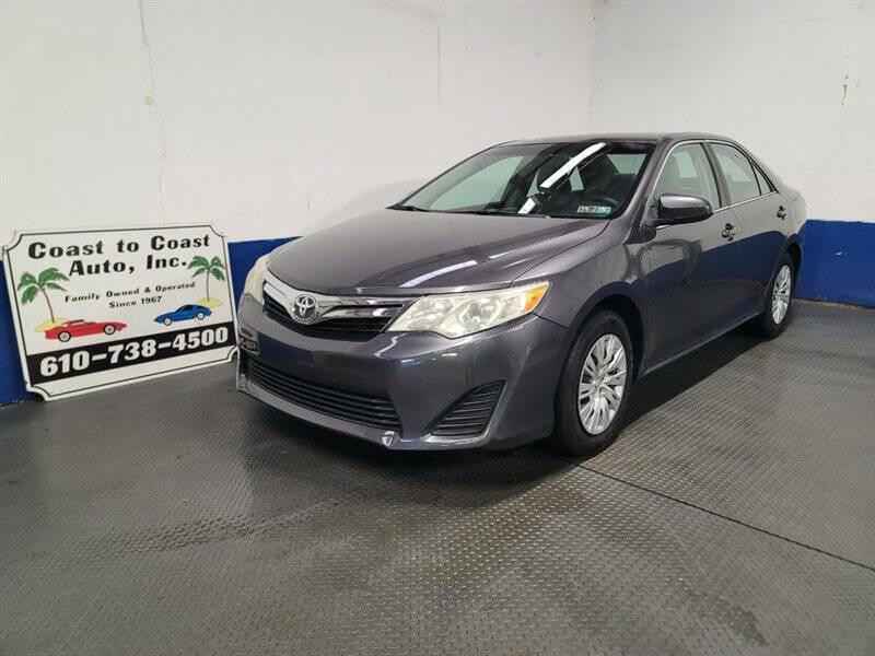 2012 Toyota Camry Image 1