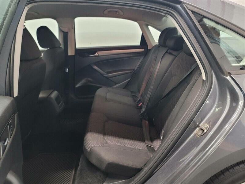 2014 Volkswagen Passat Image 6