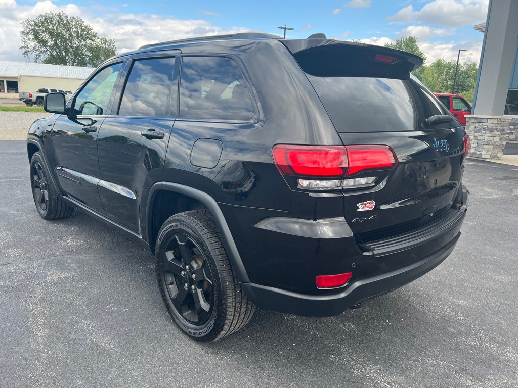 2019 Jeep Grand Cherokee Image 2