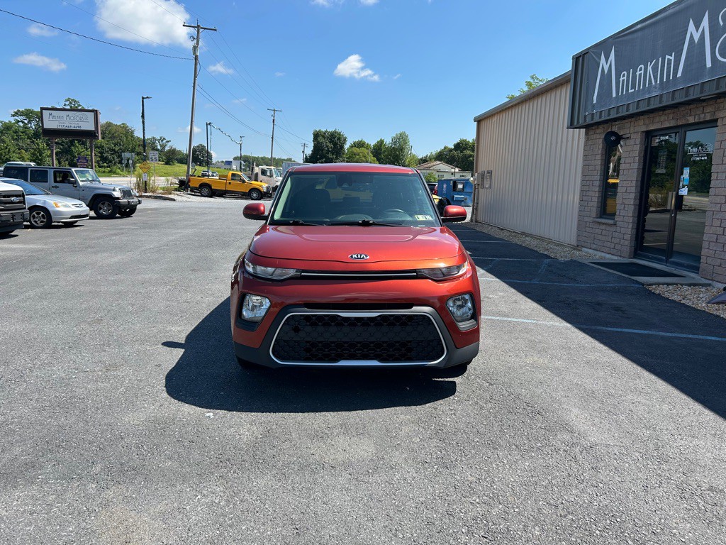 2021 Kia Soul Image 2