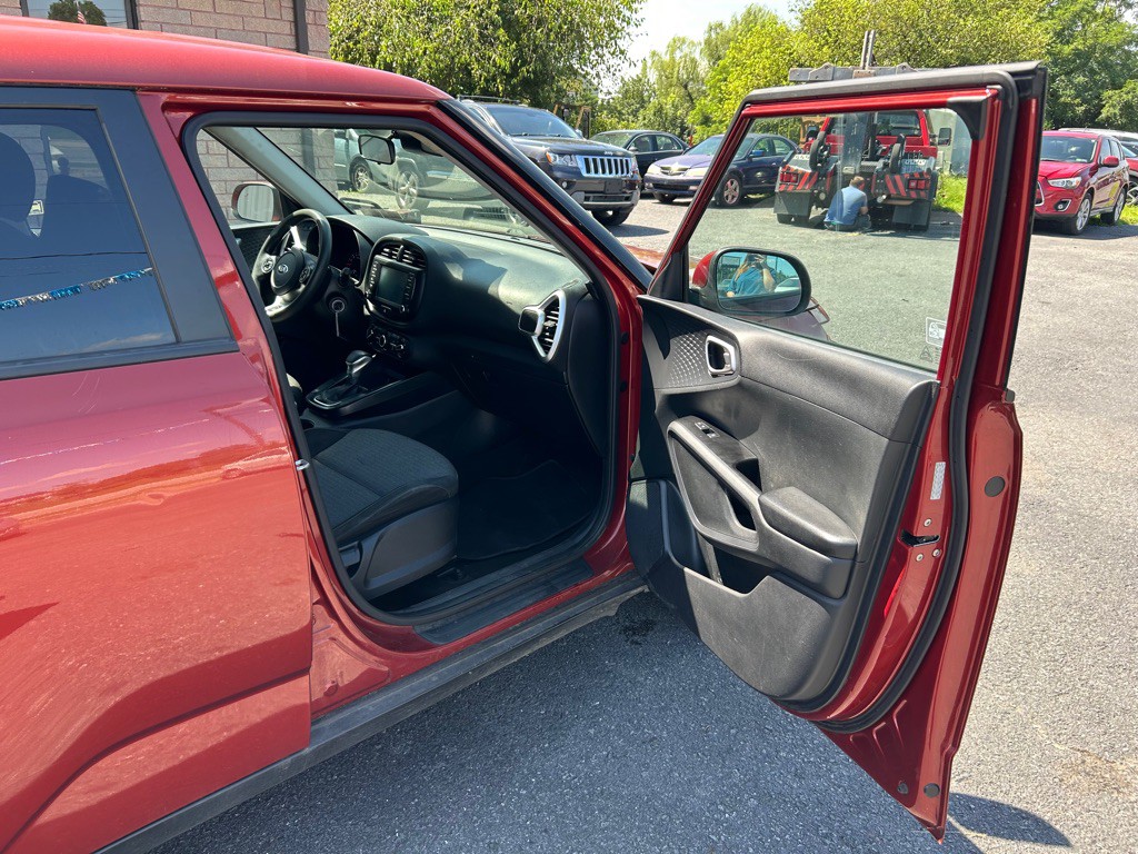 2021 Kia Soul Image 12
