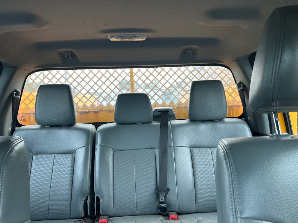 2015 Ford F-350 Image 16