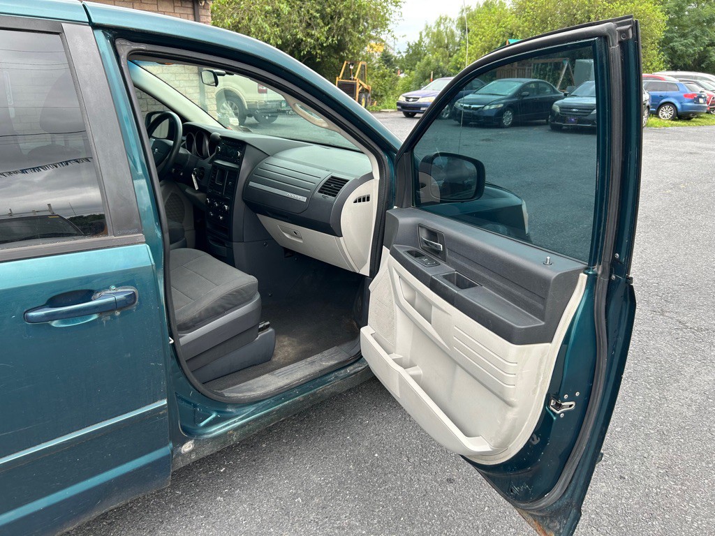 2009 Dodge Grand Caravan Image 12