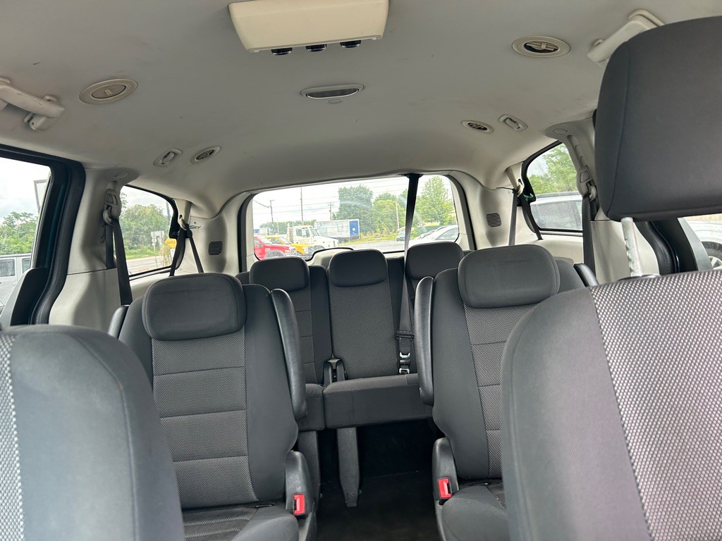 2009 Dodge Grand Caravan Image 16