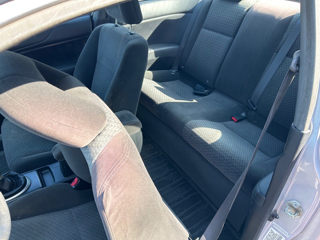 2004 Honda Civic Image 11