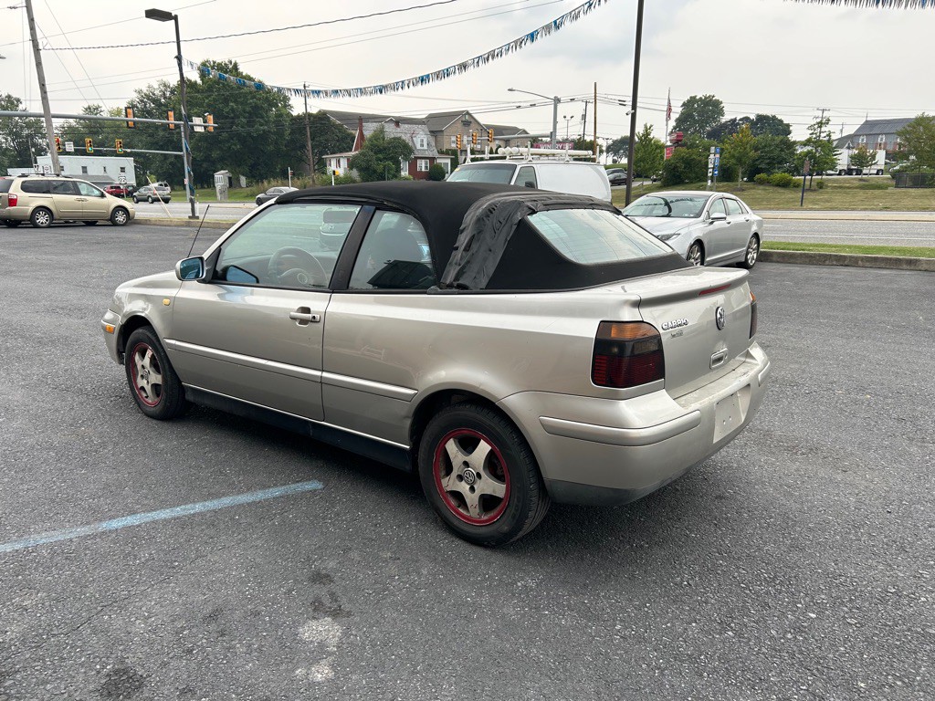 2000 Volkswagen Cabrio Image 5