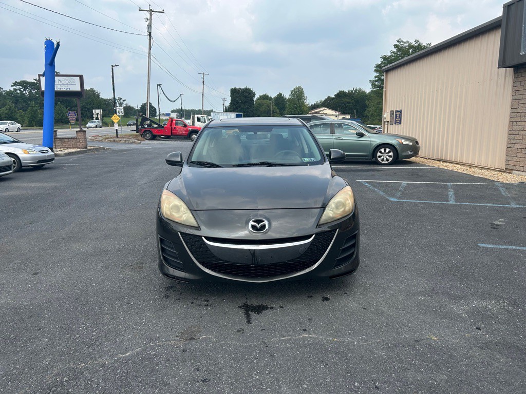 2010 Mazda Mazda3 Image 2
