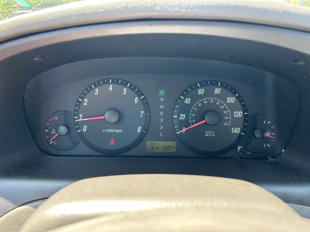 2006 Hyundai Elantra Image 14