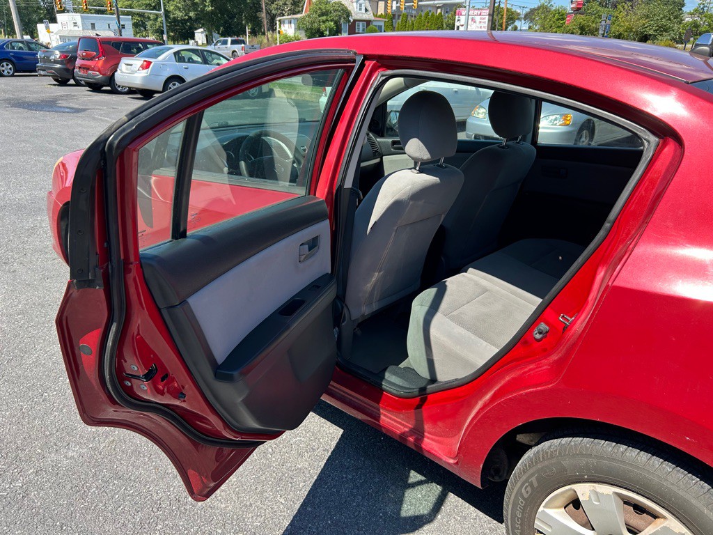2012 Nissan Sentra Image 10