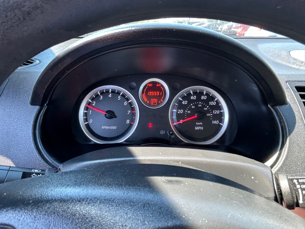 2012 Nissan Sentra Image 16