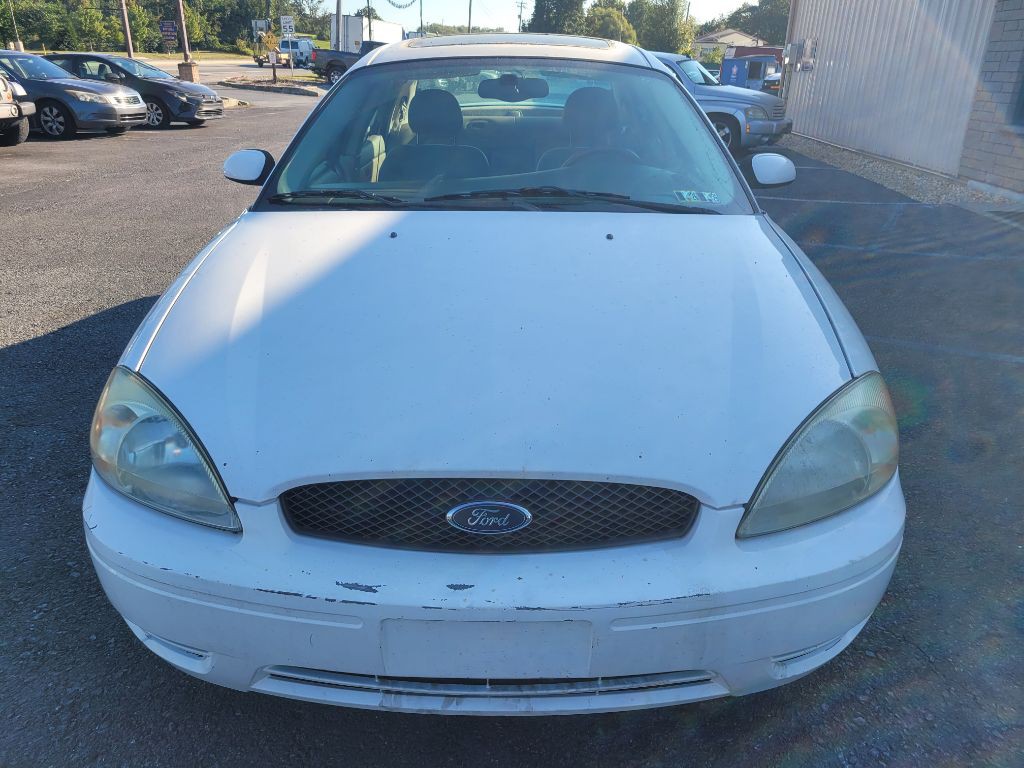 2005 Ford Taurus Image 8