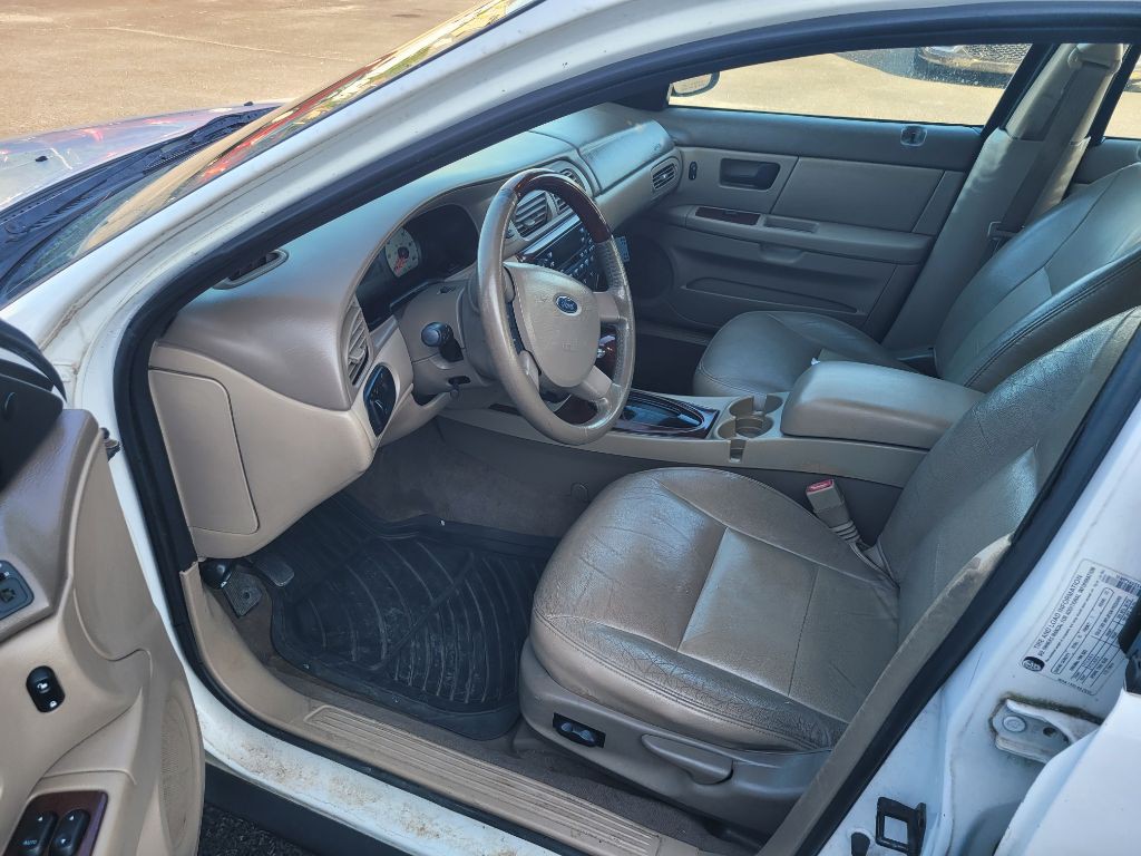 2005 Ford Taurus Image 9