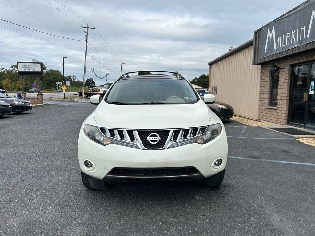 2010 Nissan Murano Image 2