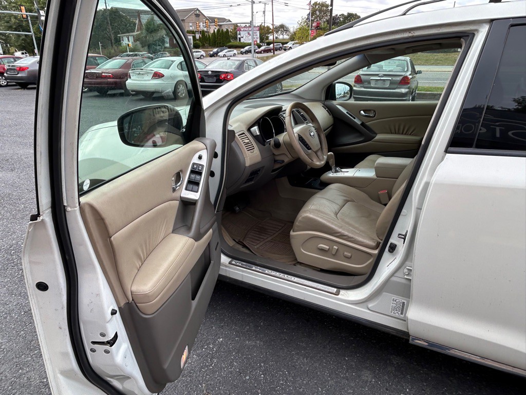 2010 Nissan Murano Image 9