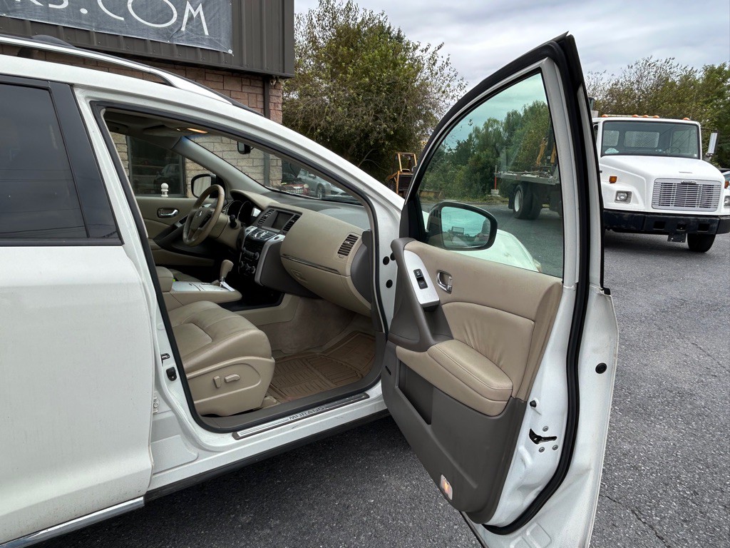 2010 Nissan Murano Image 11