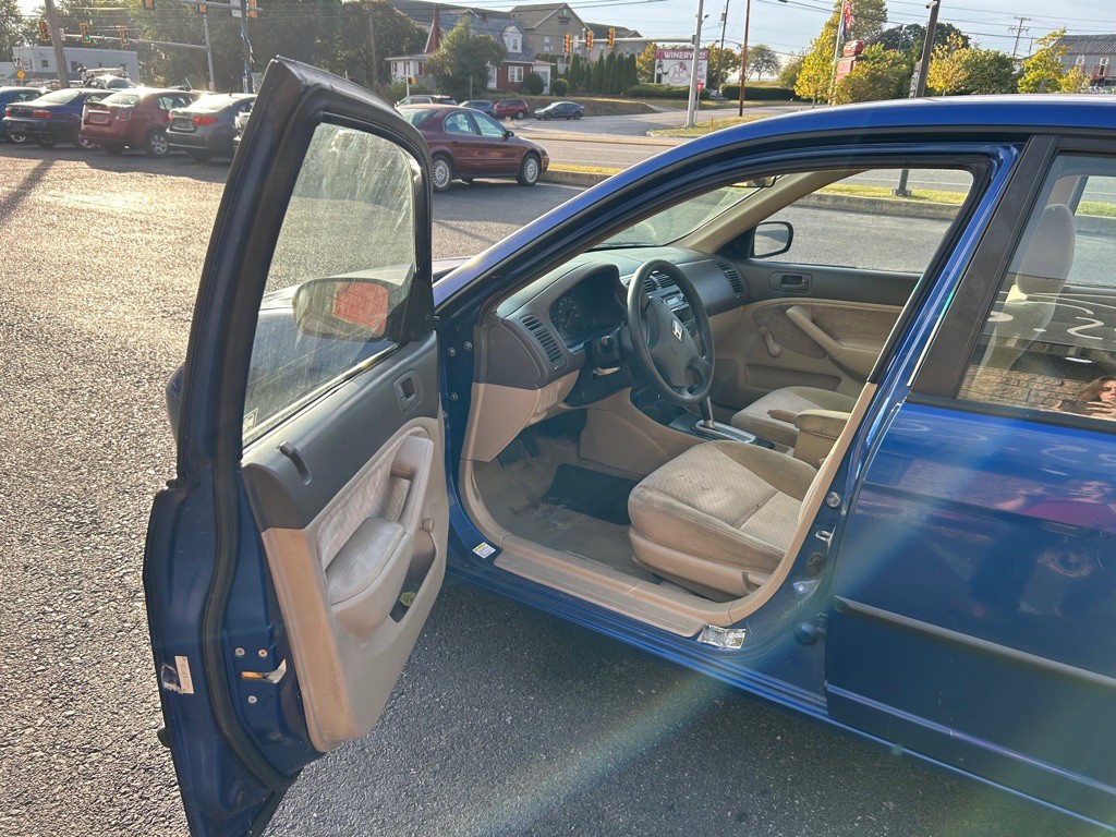 2004 Honda Civic Image 9