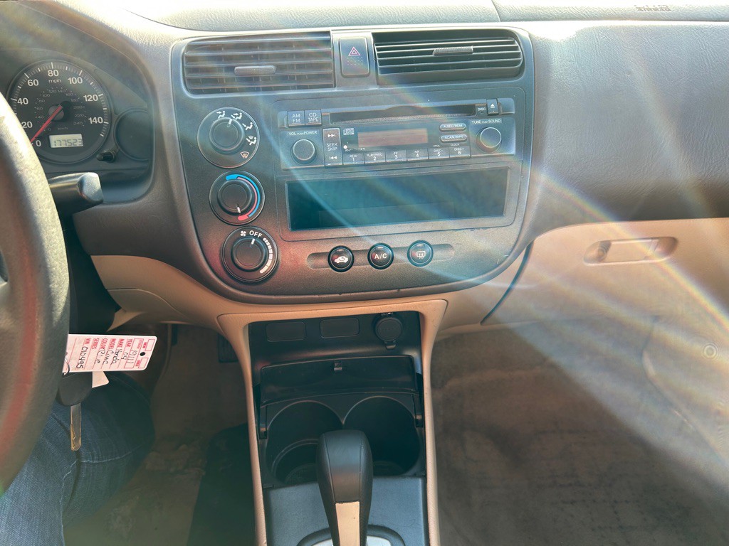 2004 Honda Civic Image 14
