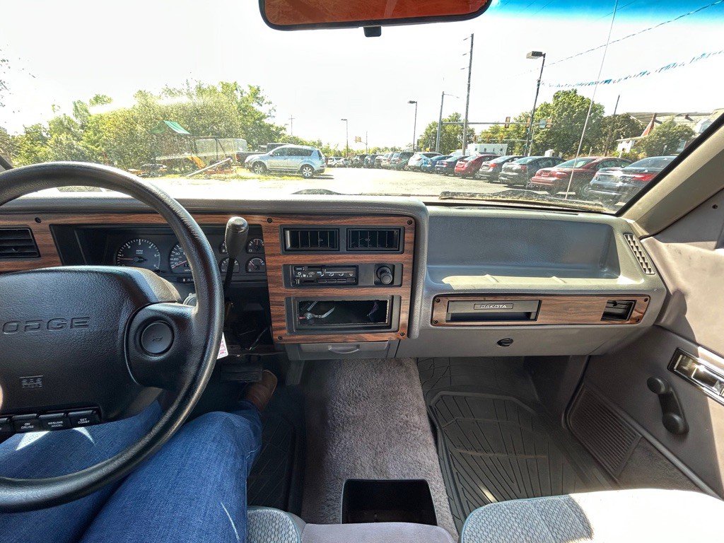 1995 Dodge Dakota Image 15