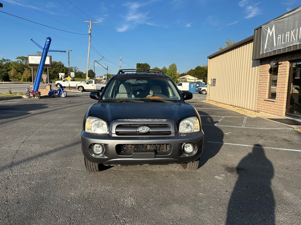 2005 Hyundai Santa Fe Image 2