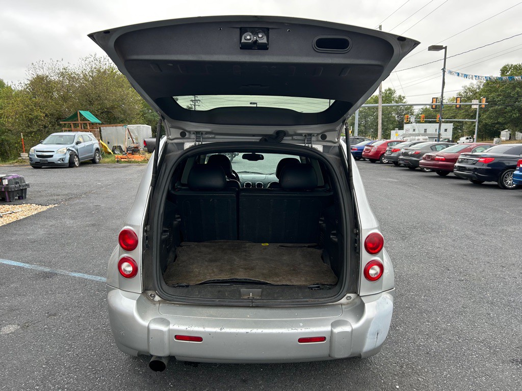 2011 Chevrolet HHR Image 13