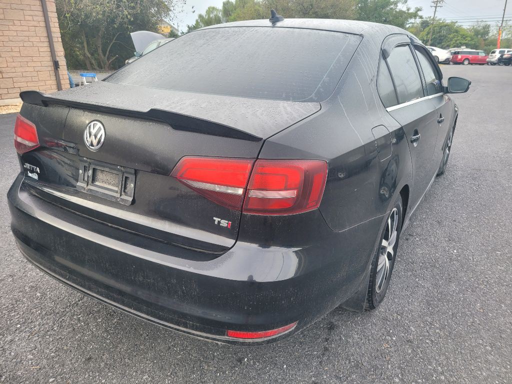 2018 Volkswagen Jetta Image 3