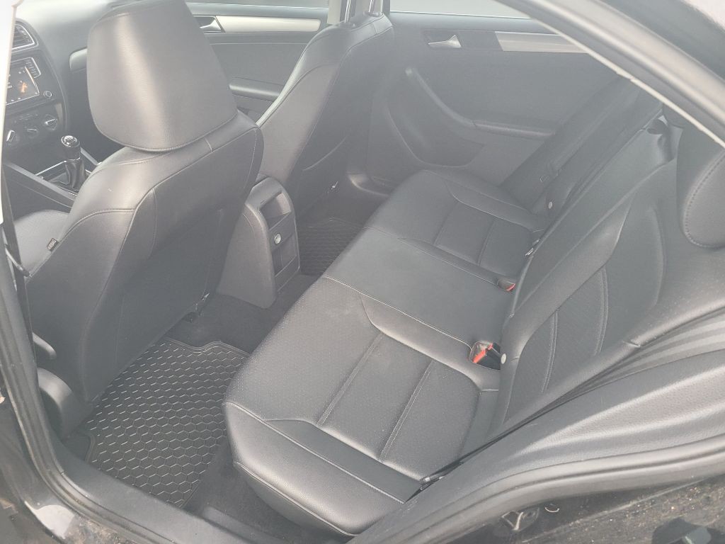 2018 Volkswagen Jetta Image 11