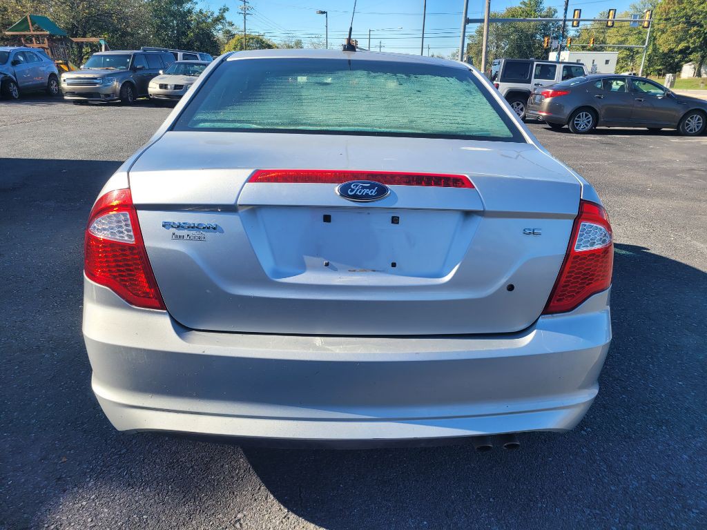 2011 Ford Fusion Image 4
