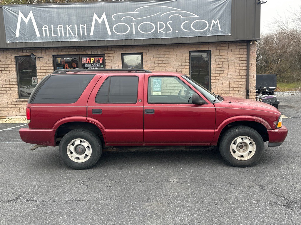 1998 GMC Jimmy Image 2