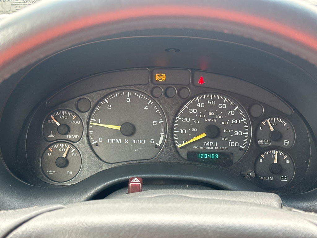 1998 GMC Jimmy Image 16