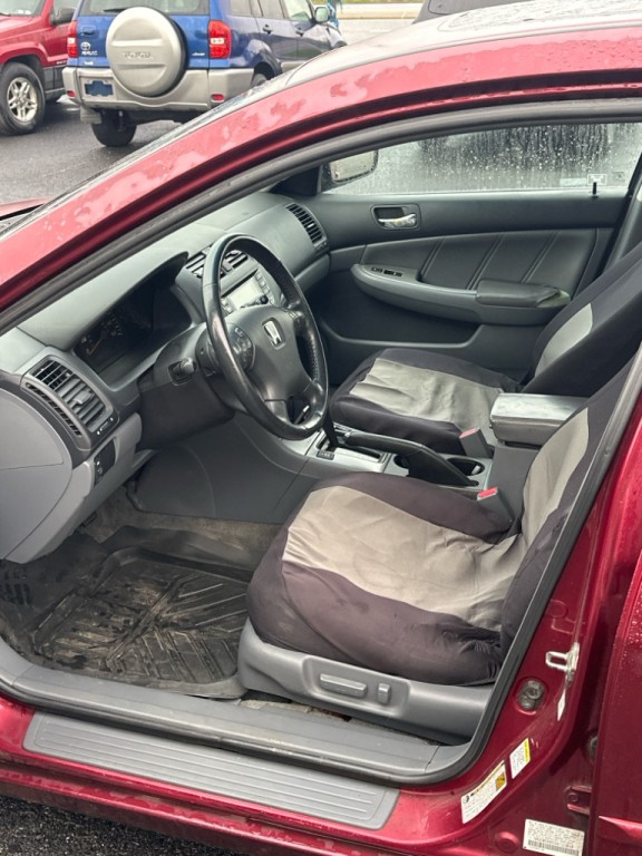 2005 Honda Accord Image 9