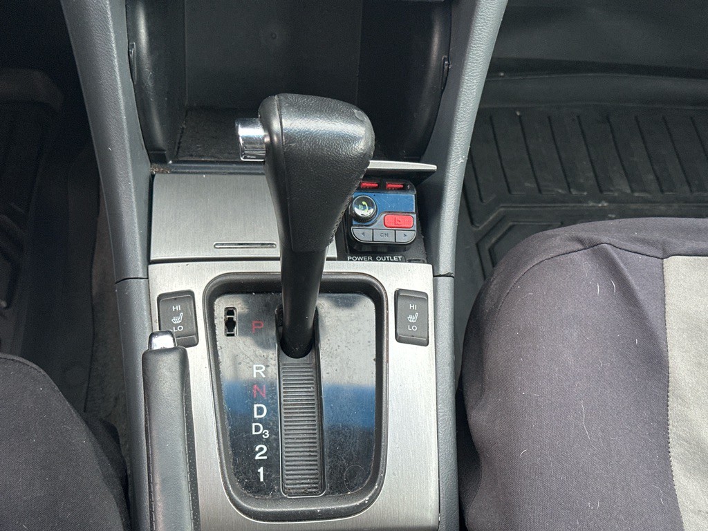 2005 Honda Accord Image 14