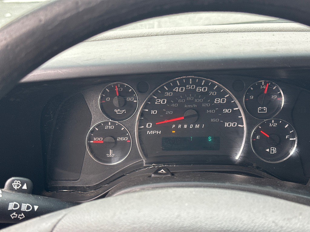 2015 Chevrolet Express Image 14