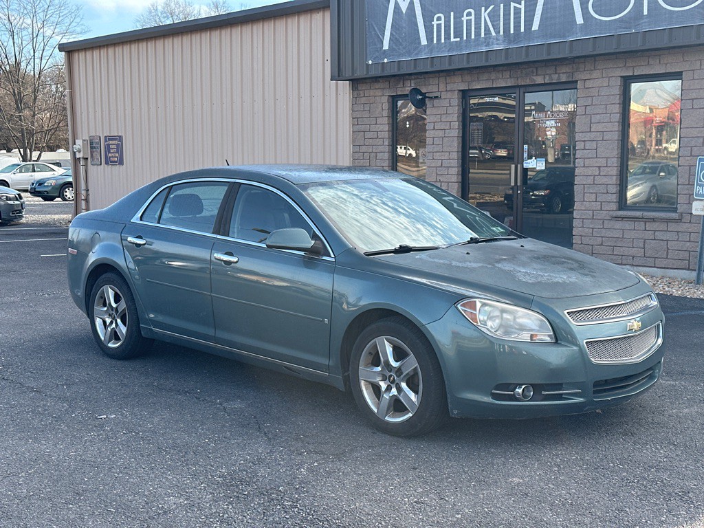 2009 Chevrolet Malibu Image 1