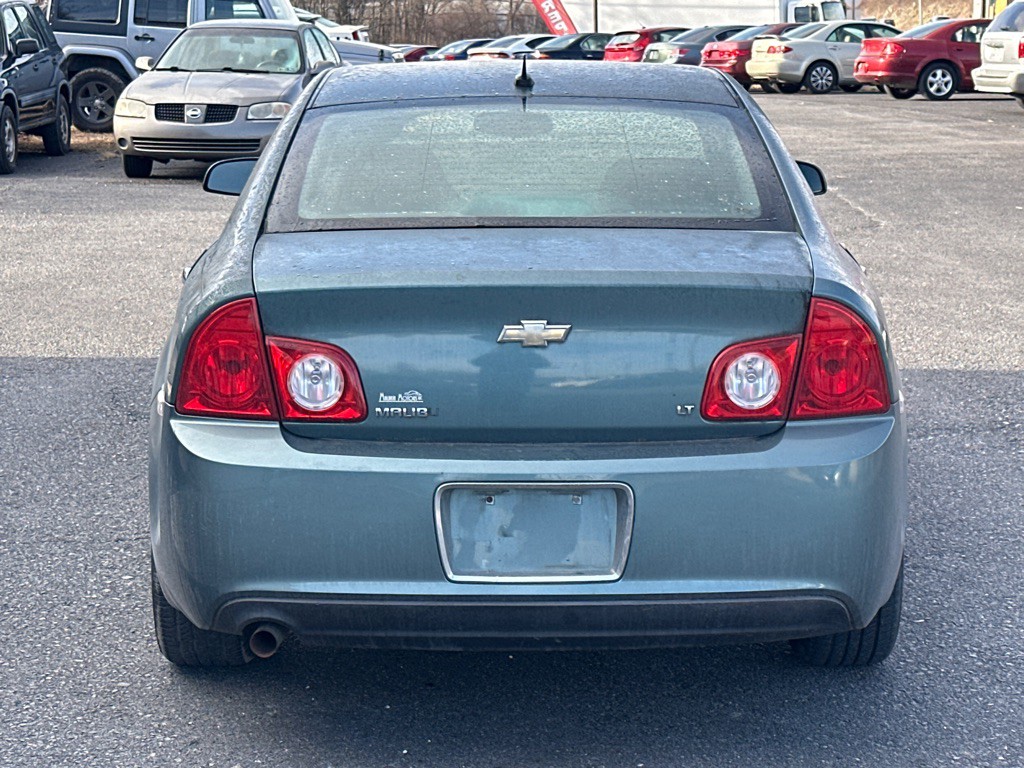 2009 Chevrolet Malibu Image 4