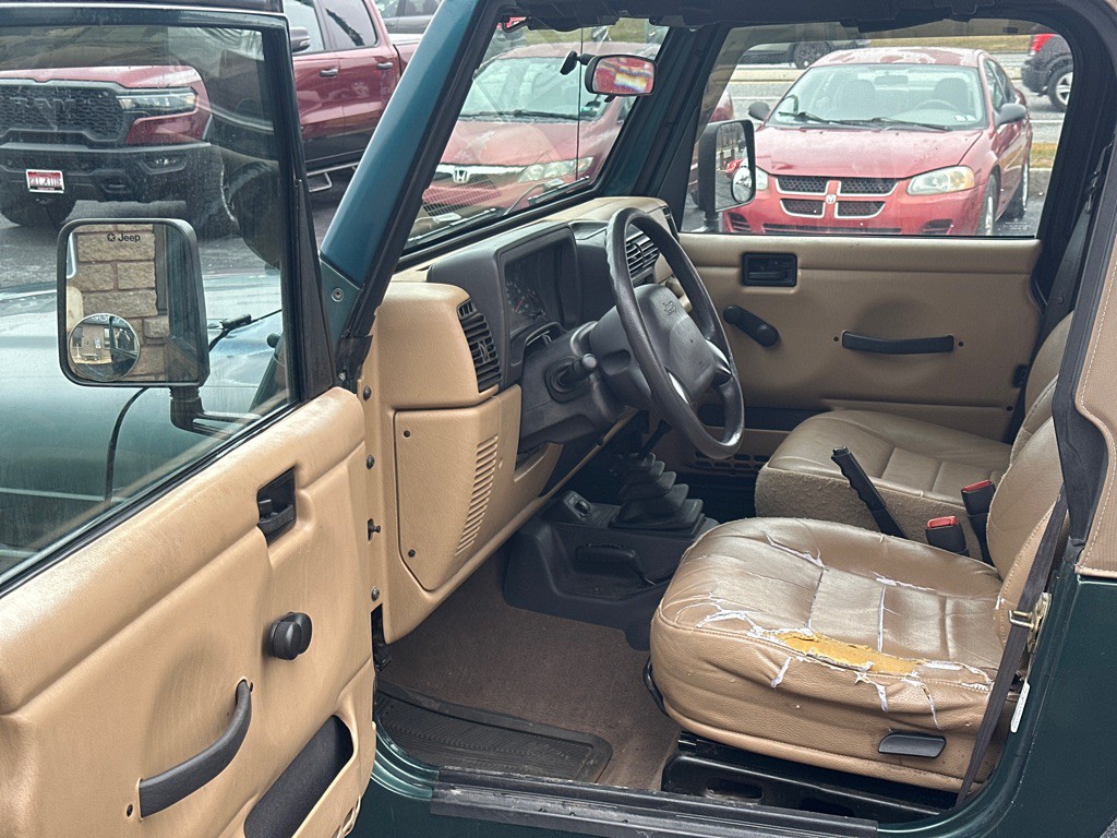 2001 Jeep Wrangler Image 9