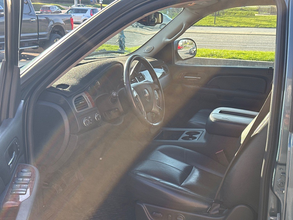 2009 GMC Yukon Image 9