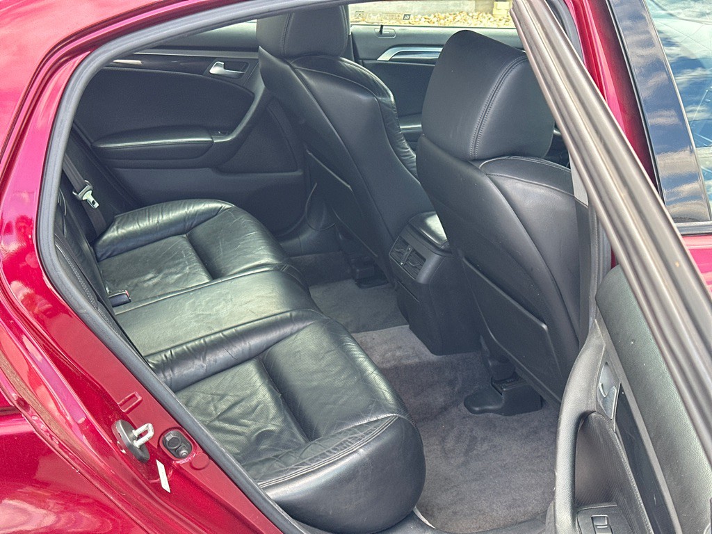 2005 Acura TL Image 11