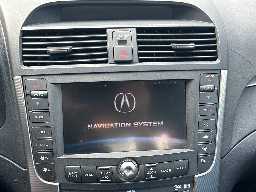 2005 Acura TL Image 14
