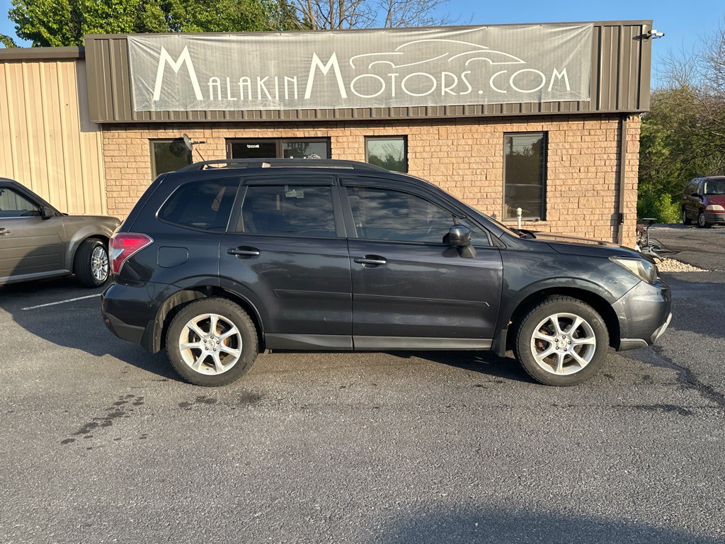 2014 Subaru Forester Image 2