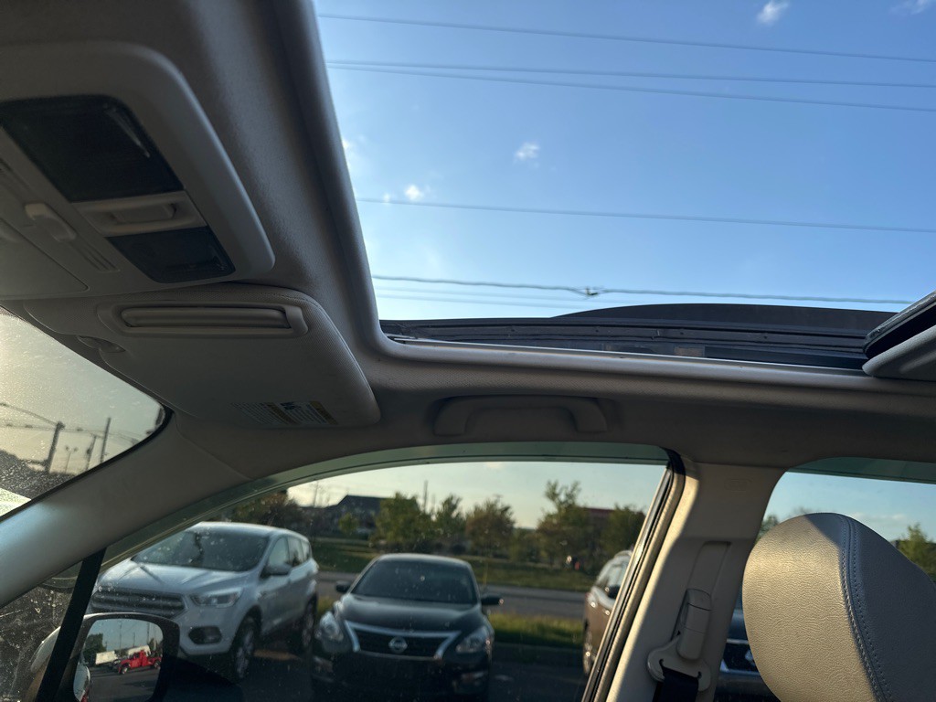 2014 Subaru Forester Image 14