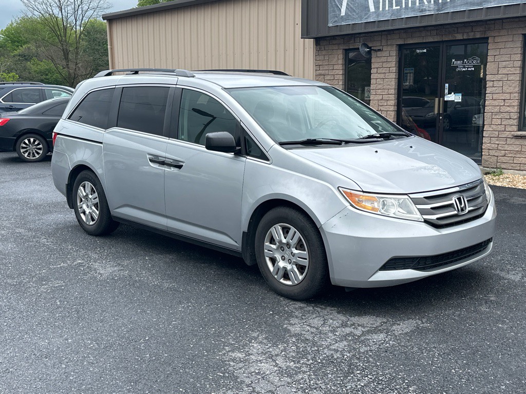 2011 Honda Odyssey Image 1
