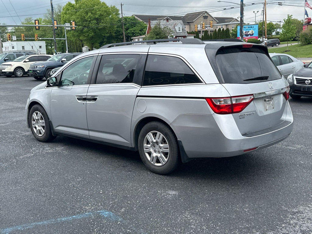 2011 Honda Odyssey Image 5