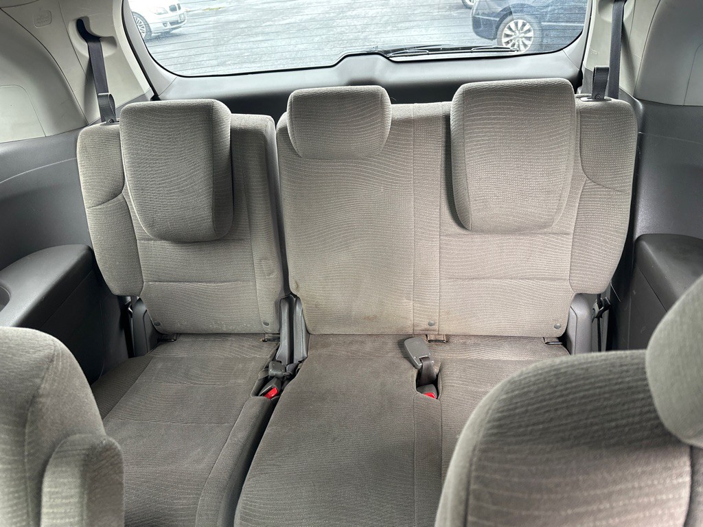 2011 Honda Odyssey Image 11