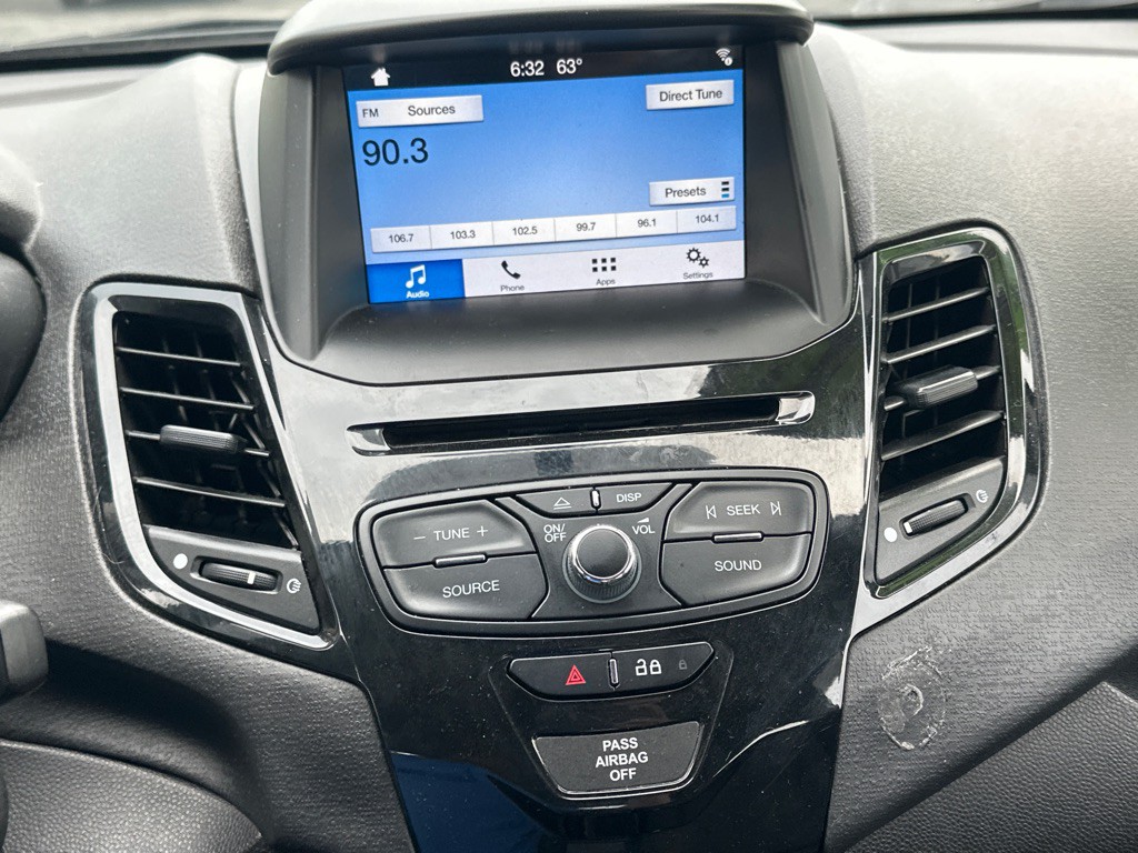 2019 Ford Fiesta Image 14