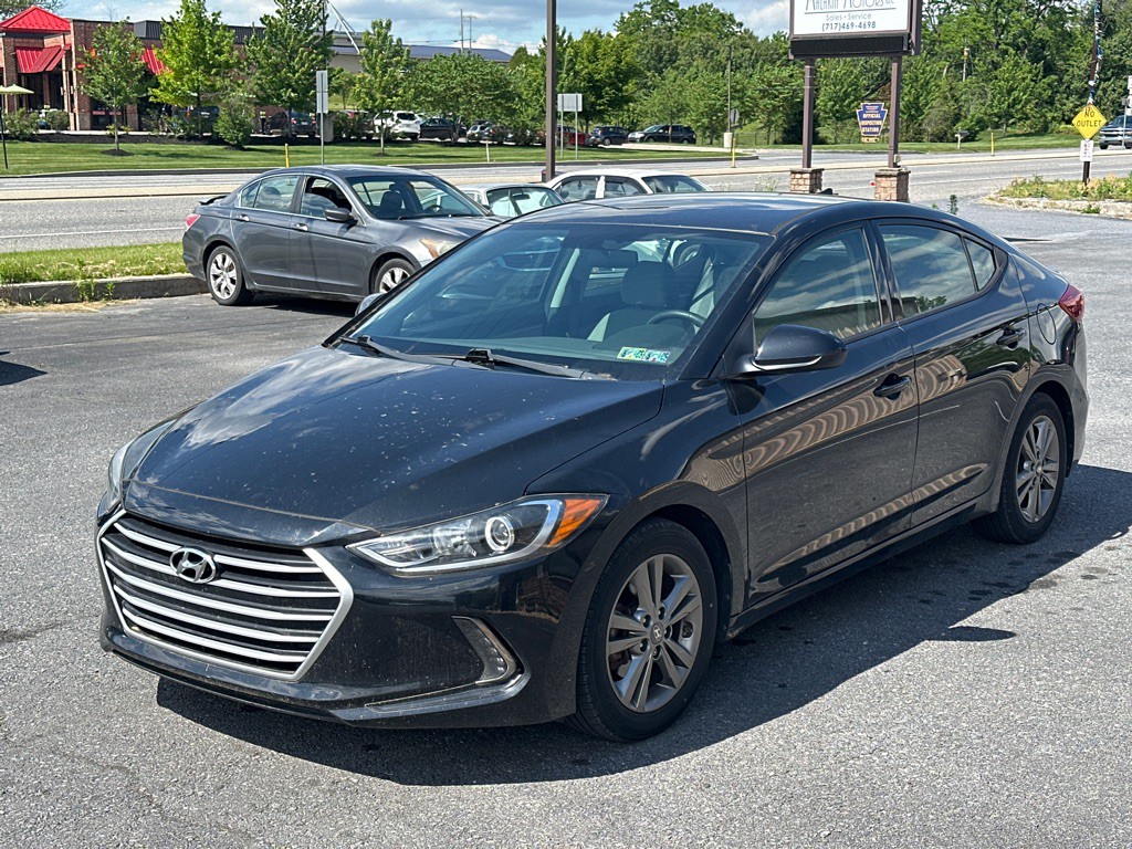 2017 Hyundai Elantra Image 7