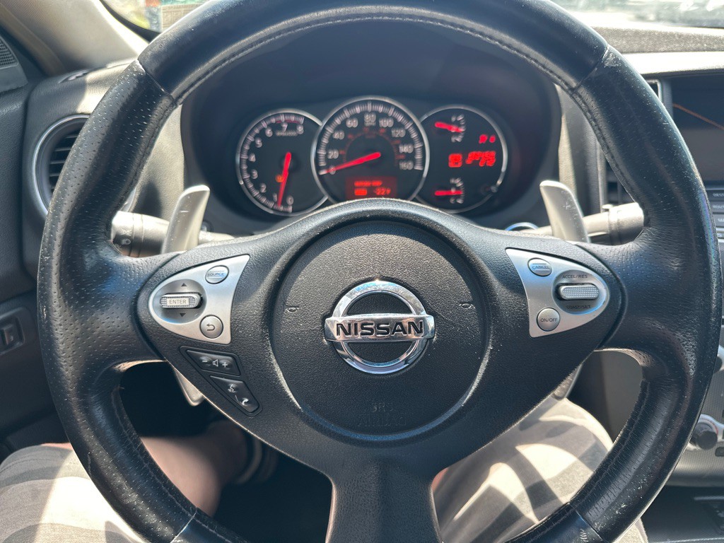 2010 Nissan Maxima Image 18