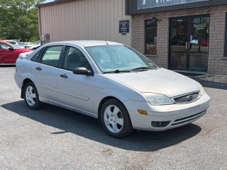Image for 2005 Ford Focus ZX4 SES ID: 7562730