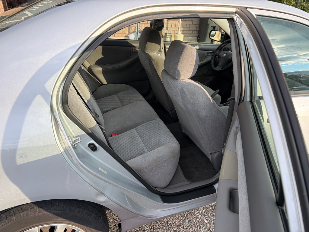 2006 Toyota Corolla Image 11