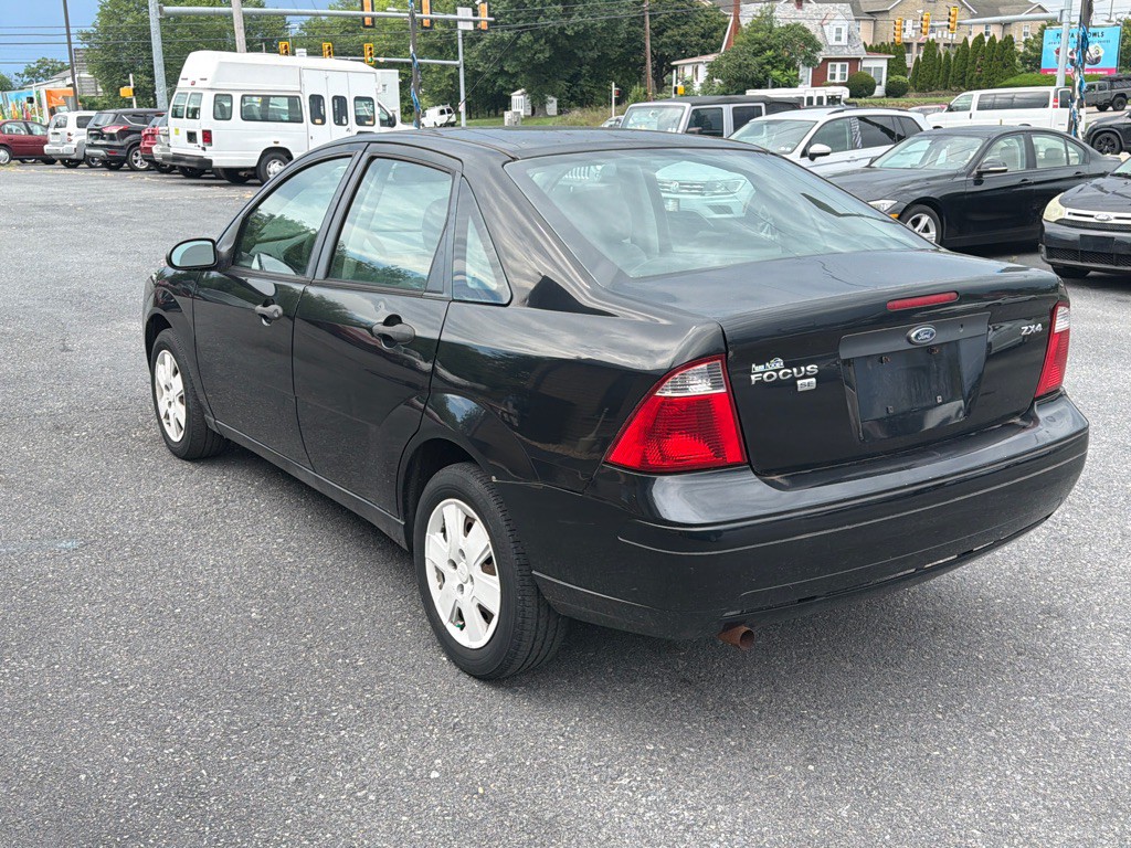 2006 Ford Focus Image 5